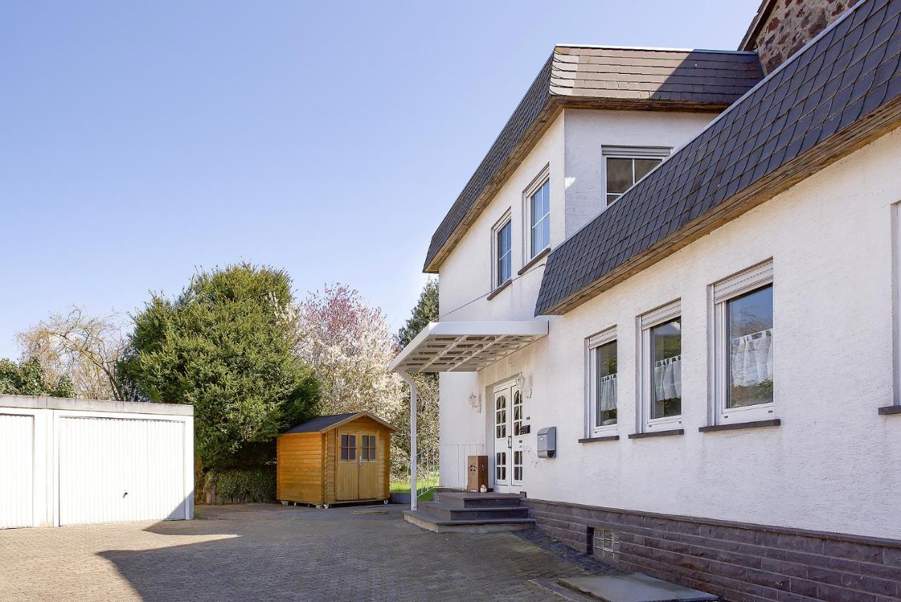 Keller Hoehe Bed and Breakfast Andernach Exterior foto